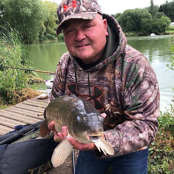 10lb carp fishing with pellets