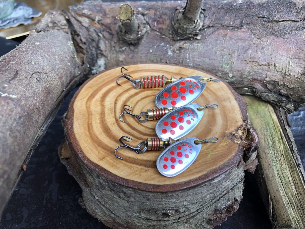 Spinners for trout fishing