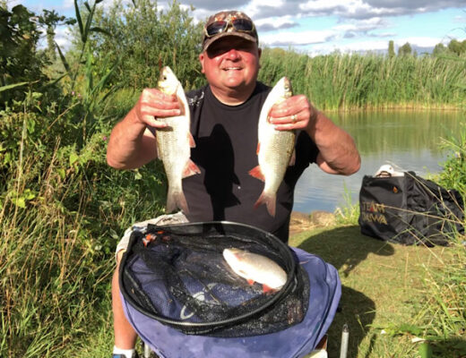Redbridge Lakes Catching Ide Fishing