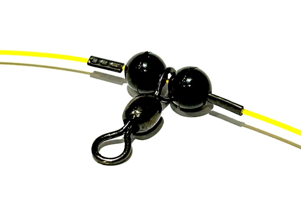 Close up of a flapper rig hook snood